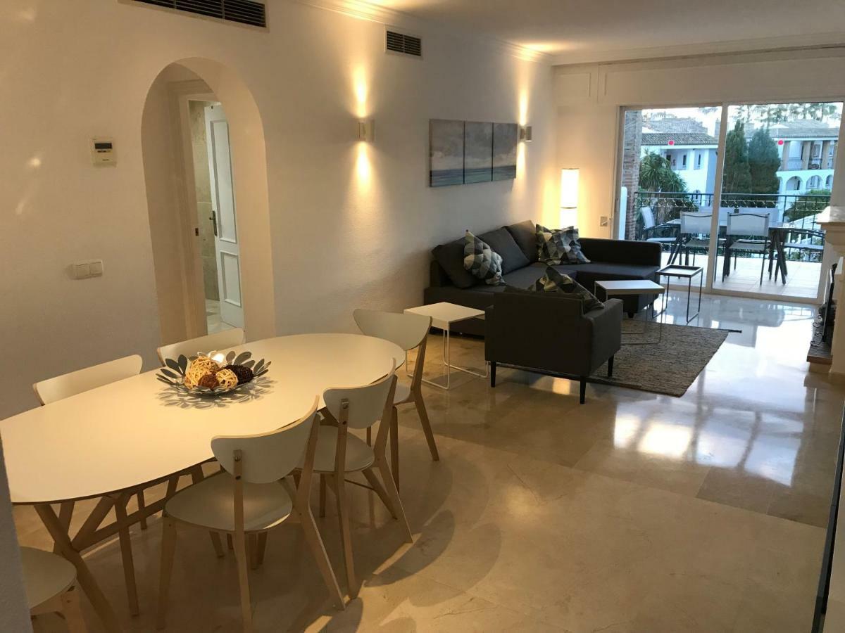 Marbella - Estepona Beach Frontline Apartment 外观 照片