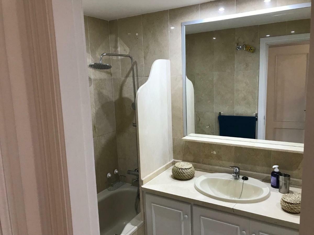 Marbella - Estepona Beach Frontline Apartment 外观 照片