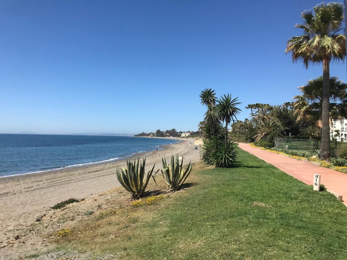 Marbella - Estepona Beach Frontline Apartment 外观 照片